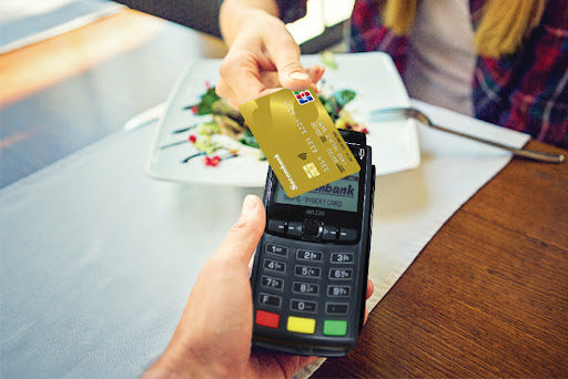 Ưu điểm của dịch vụ rút tiền thẻ tín dụng 