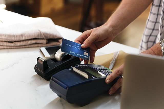 Ruttien3mien hỗ trợ đáo hạn thẻ tín dụng nhanh chóng tại nhà