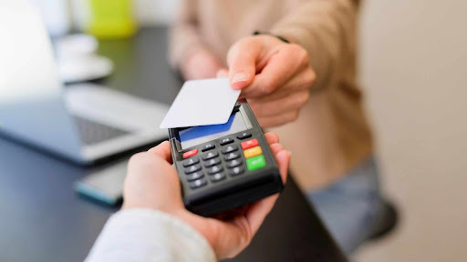 Top 5 dịch vụ đáo hạn thẻ tín dụng Cầu Giấy uy tín