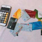 Hỏi đáp: Đáo hạn thẻ tín dụng có vi phạm không?