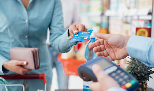 4 lợi ích của việc đáo hạn thẻ tín dụng