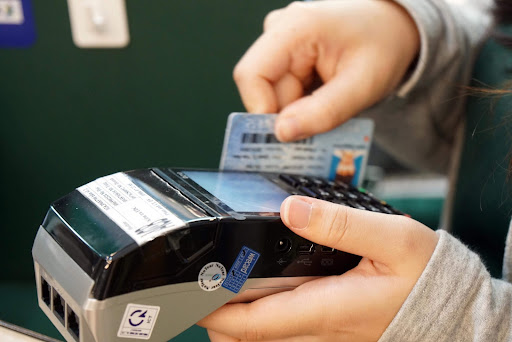 Top 3 địa chỉ rút tiền thẻ tín dụng uy tín tại Phú Nhuận